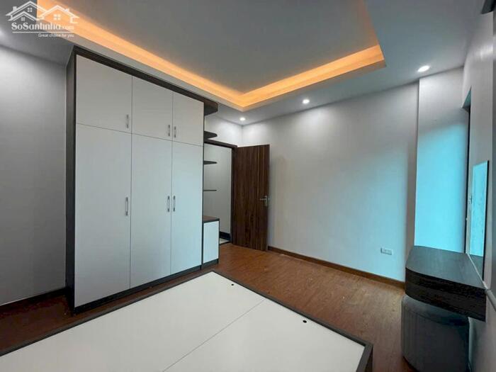 Hình ảnh Bán nhà 40m 5T mới lô góc 3 thoáng thang máy full nội thất Thượng Cát, Bắc Từ Liêm 4