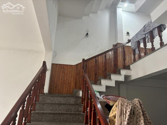Hình ảnh Gia đình cần tiền bán gấp căn nhà 2 tầng mặt tiền 10m5 Dương Văn Nga , Phường Sơn Trà ⭐️⭐️⭐️⭐️ 3
