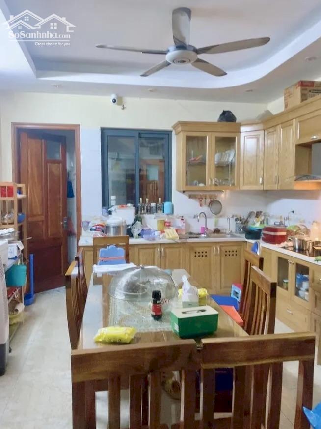 Hình ảnh Nhà 5 Tầng Trung Kính - Cầu Giấy, 50m Phân Lô Ô tô Tránh, 6PN, Gara Ô tô, Ở+VP, Giá 29 tỷ 2