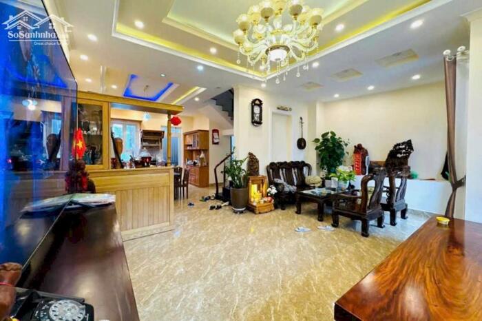 Hình ảnh Bán nhà Ngô Quyền – gara – 4PN – 97m² – sổ riêng – 9,9 tỷ 0