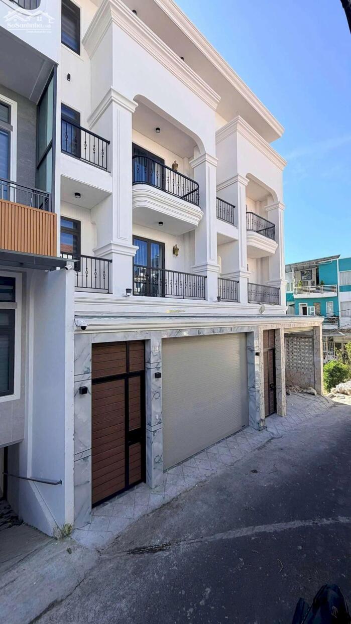 Hình ảnh VILLA 5 TẦNG – 5 PHÒNG – ĐƯỜNG PHÙ ĐỔNG THIÊN VƯƠNG – ĐÀ LẠT Giá : 11 tỷ 2