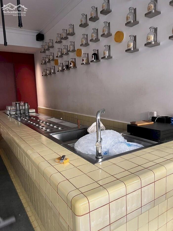 Hình ảnh Nhà Đẹp Mặt Phố Thuốc Bắc 5 Tầng 45 Tỷ Dòng Tiền 60Tr/th Sổ Đẹp Nở Hậu 4