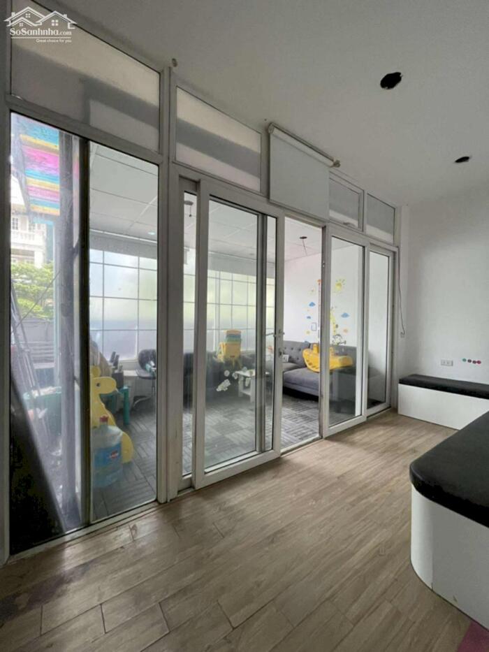 Hình ảnh Gía Hợp Lý ! Phố Tôn Đức Thắng 170M2 5 Tầng 89 Tỷ Dòng Tiền 120tr/th 3