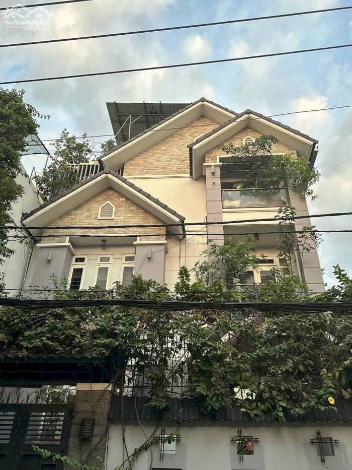 Hình ảnh Bán Biệt thự 3 lầu mái Thái ngang 11m 275m2 có hầm T.máy Dương Quảng Hàm tặng NT 46.8 tỷ. 2