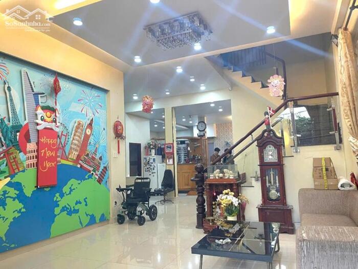 Hình ảnh Bán Biệt thự 3 lầu mái Thái ngang 11m 275m2 có hầm T.máy Dương Quảng Hàm tặng NT 46.8 tỷ. 6