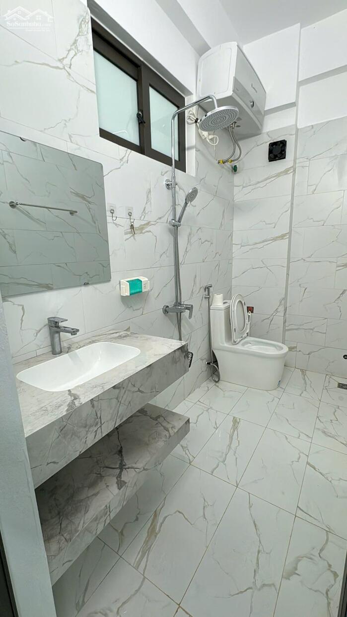 Hình ảnh NHÀ 3 TẦNG LÔ GÓC, NGÕ PHỐ NGUYỄN LƯƠNG BẰNG TPHD 12