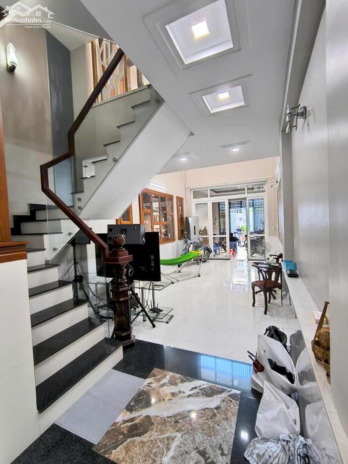 Hình ảnh Nhà đẹp 5 lầu hẻm 872 Quang Trung ngang 4m 88m2 gần trường Nguyễn Công Trứ nhỉnh 12 tỷ. 6