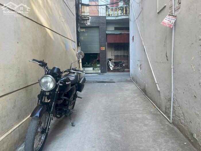 Hình ảnh Bán 41m2 nhà 2 tầng vẫn ở tốt, ngõ 96 Thượng Thanh, khu dân cư yên tĩnh, phù hợp định cư được ngay 4