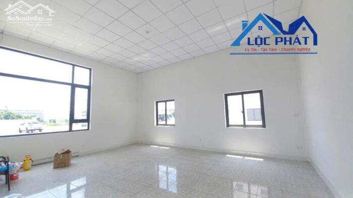 Hình ảnh Bán nhà xưởng 40.000m2 giá rẻ chỉ 230 tỷ. KCN Long Khánh-Đồng Nai 3
