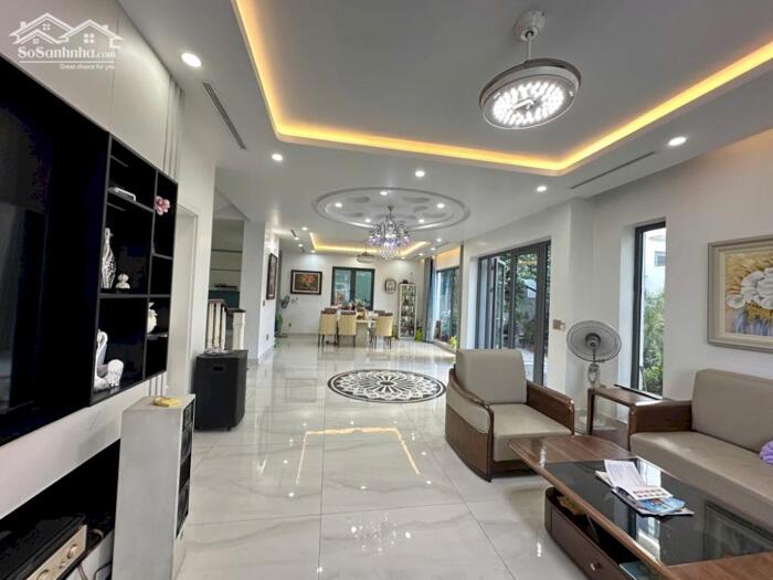 Hình ảnh Bán nhà Ngọc Khánh 39m2 mặt ngõ ba gác ngõ to thông tứ tung 8.8 tỷ 2