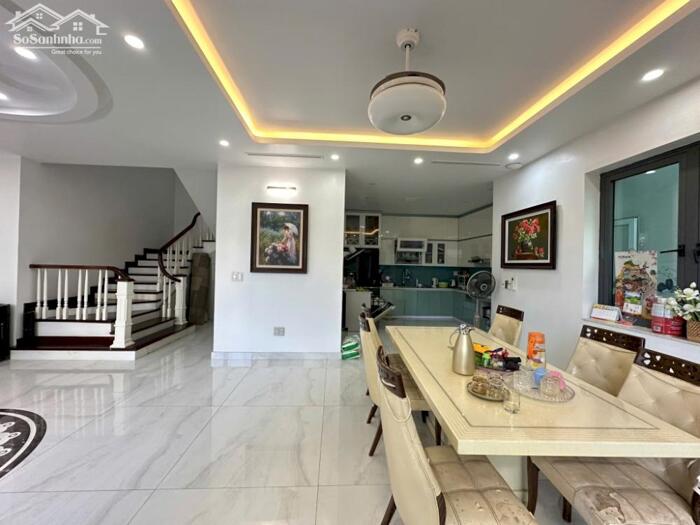 Hình ảnh Bán nhà Ngọc Khánh 39m2 mặt ngõ ba gác ngõ to thông tứ tung 8.8 tỷ 1