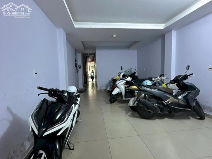 Hình ảnh NGỘP rất GẤP BÁN nhà MTKD Thống Nhất 94m2 ngang 4m 6 lầu mái Thái ngay BV nhỉnh 15 tỷ. 3