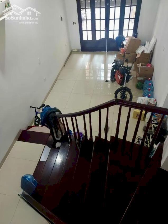 Hình ảnh Nhà 59m Trung Kính - Cầu Giấy, Ô tô Vào Nhà, 4 Tầng Chắc Chắn, Ngõ Nông, Cách Phố 20m 1