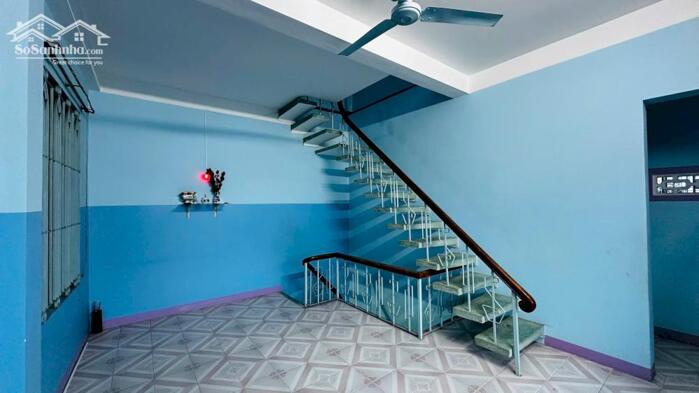 Hình ảnh Bán Nhà 3 Tầng 1 Tum Sân Thượng Hẻm Lạc Thiện - Phường Bắc Nha Trang Cách Biển 300M - Sổ Hồng Sẵn Công Chứng Ngay Và Luôn 6