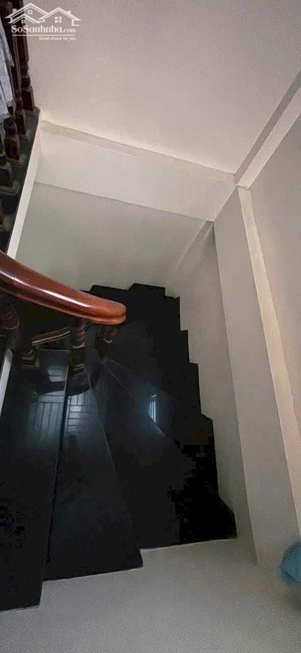 Hình ảnh [Tây Tựu] Nhà 4 tầng, ô tô 7 chỗ đỗ trước cửa, gần ĐH Công Nghiệp! 1