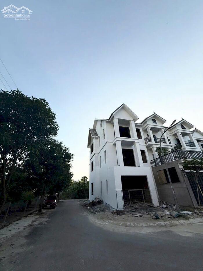 Hình ảnh Bán Nhà xây thô 136m2 căn góc 3 mặt tiền dự án Yên Hoà, Quán Bàu, TP Vinh 2