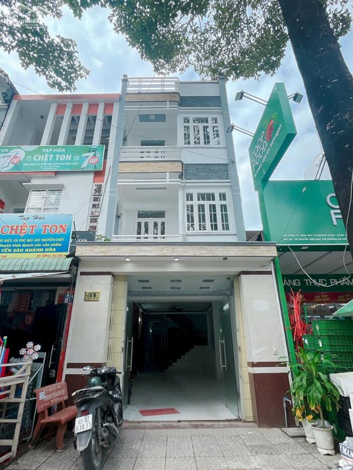 Hình ảnh 18 triệu - CHO THUÊ NHÀ 4 TẦNG MẶT TIỀN ĐƯỜNG NGUYỄN HIỀN, KDC 91B 1