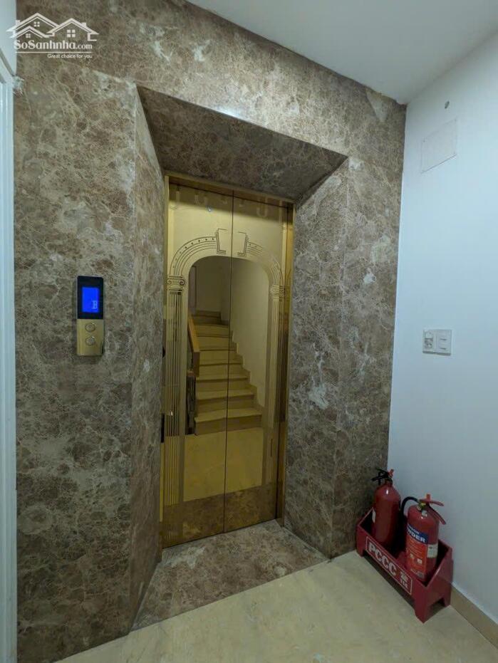 Hình ảnh Bán CHDV mặt tiền 7m 148m2 6T 17PN T.Máy DT 70tr ngay CV Làng Hoa Lê Văn Thọ 29 tỷ hơn. 5