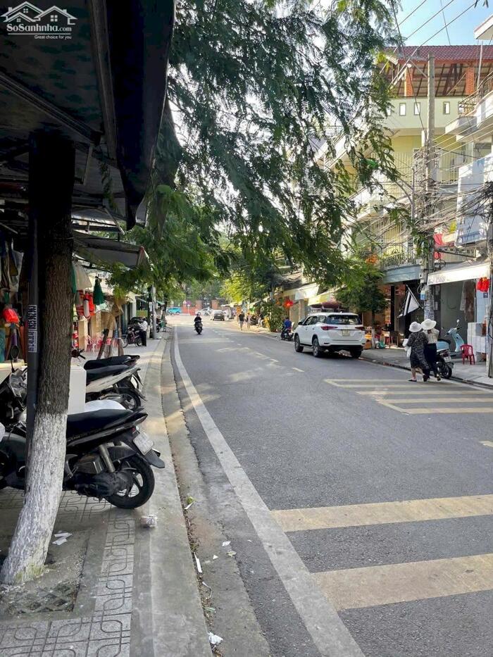 Hình ảnh BÁN NHÀ 4 TẦNG MẶT TIỀN THÁP BÀ – TRUNG TÂM KHU DU LỊCH SẦM UẤT 1