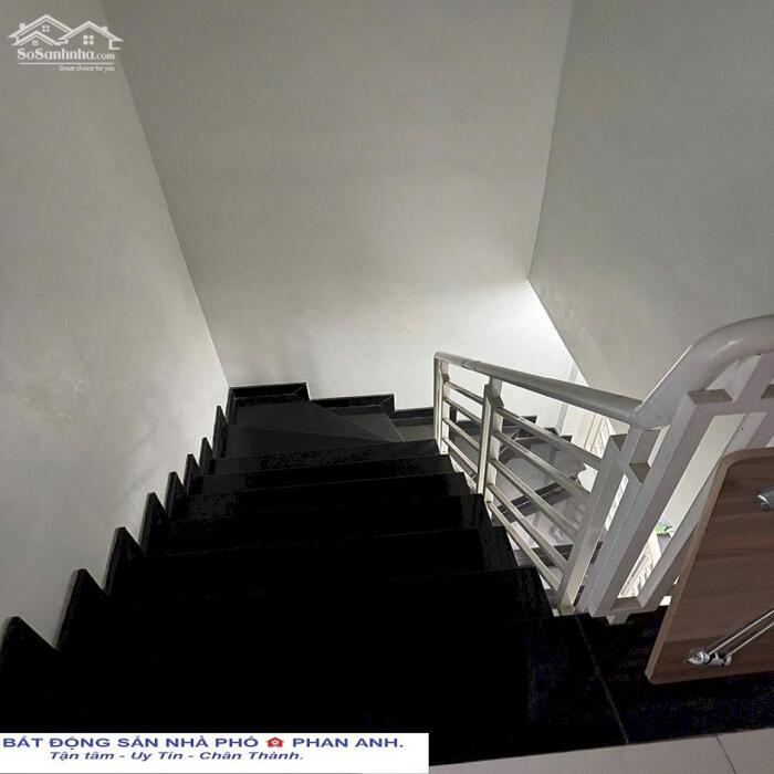 Hình ảnh Bán gấp nhà phố Đình Phong Phú, Quận 9 | 2 tầng 2 pn, chỉ có 3 tỷ.n.n.n. 2