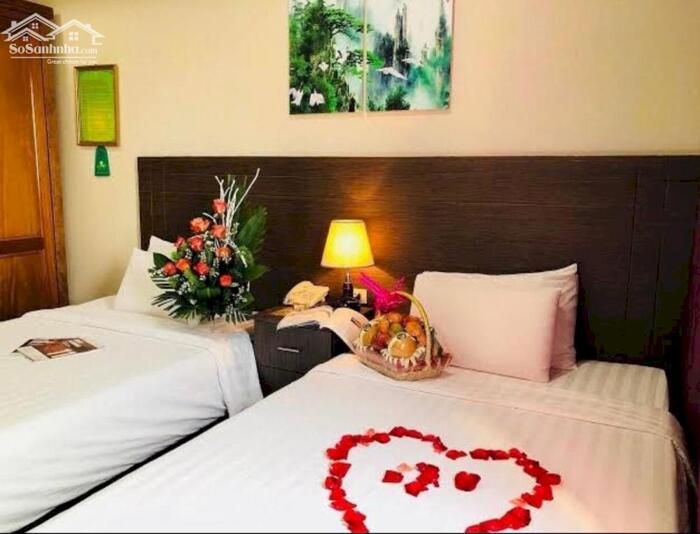 Hình ảnh Khách Sạn Đỗ Quang 200M2 10 Tầng Hoàn Công 42 Phòng PCCC Đầy Đủ 80 Tỷ 3