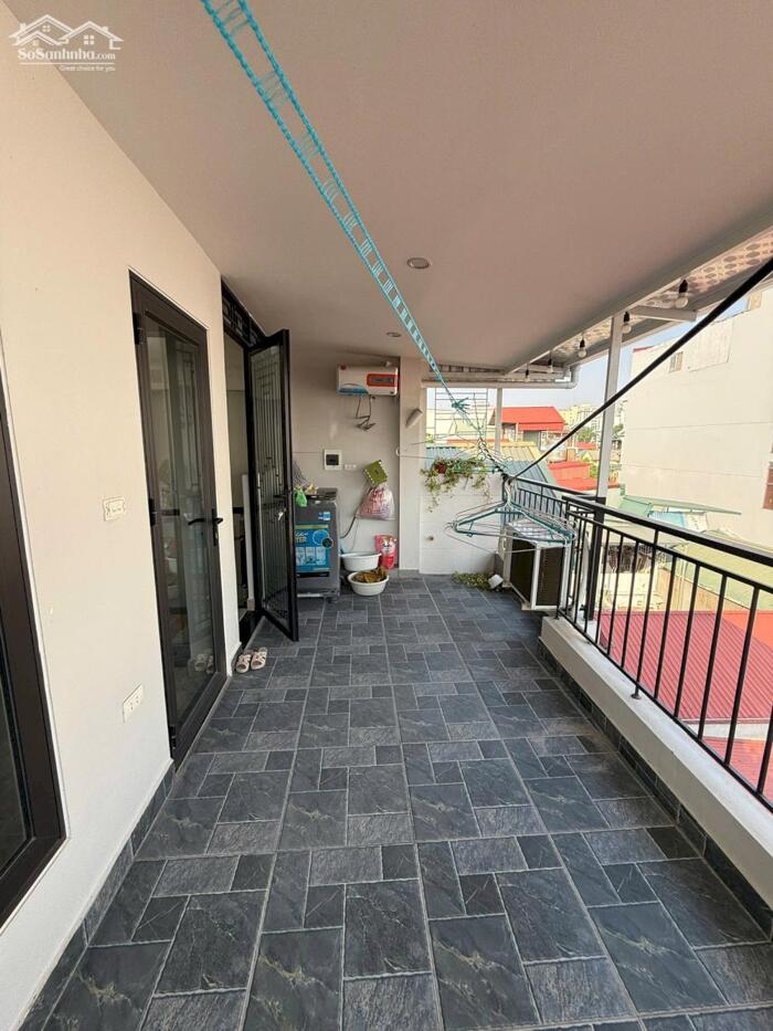 Hình ảnh Cực Hiếm Lê Văn Hưu 6 TẦNG Mặt Tiền 6M 8.8 Tỷ Gần Phố Ngõ Rộng Thoáng 1