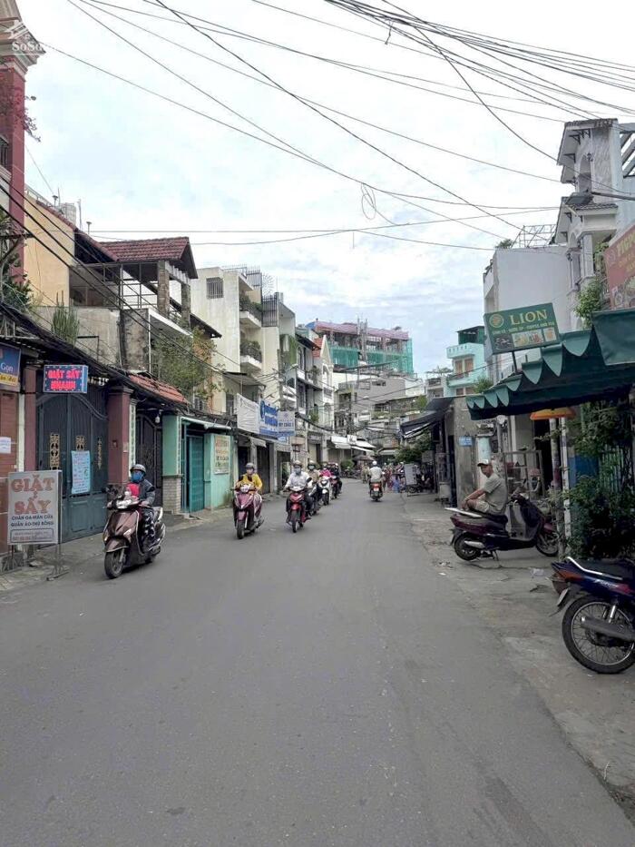 Hình ảnh Bán nhà hẻm 93// nguyễn du 40 m2 3 lầu giá 4 tỷ 950 TL 1