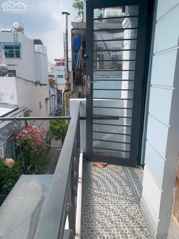 Hình ảnh Chính chủ bán nhà hẻm ba gác 5/99/ nơ trang long 32.4 m2 vuông vức giá 6 tỷ 8 TL 1