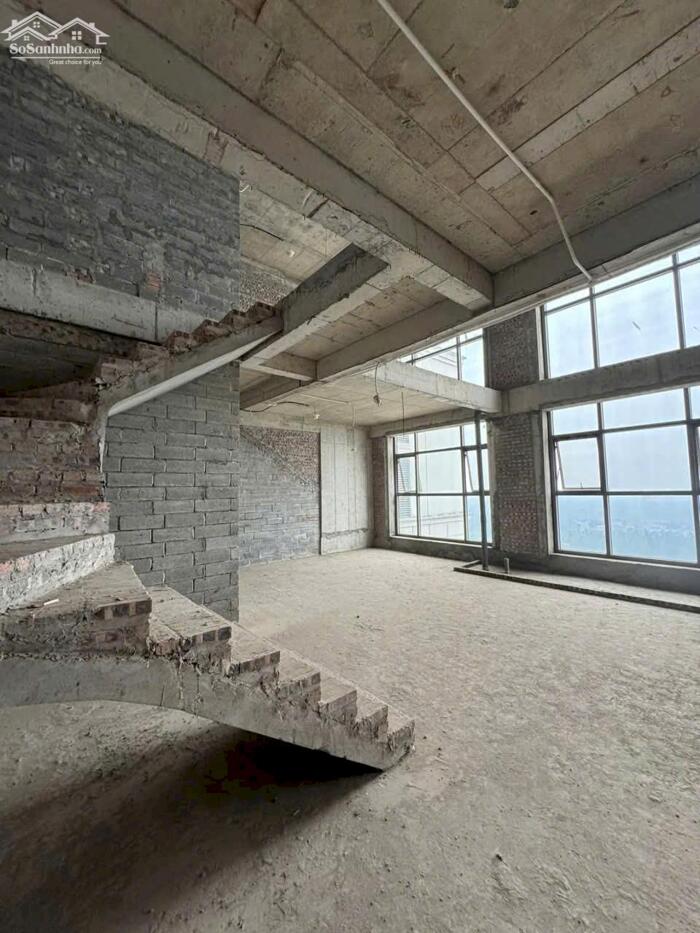 Hình ảnh BÁN PENHOUSE VCI MOUTAIN VIEW DIỆN TÍCH 186 M2 HƯỚNG ĐÔNG NAM MÁT MẺ 2