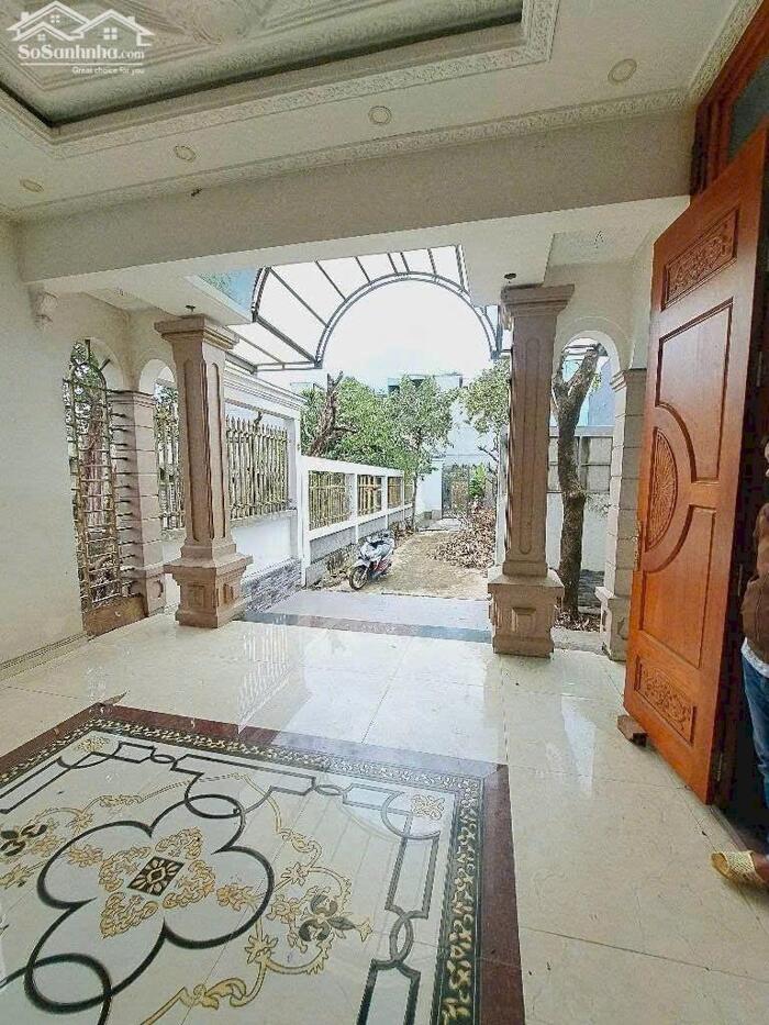 Hình ảnh Bán nhà làm Biệt thự sân vườn HXH TX40, Thạnh Xuân, 252m2, 2T, 3PN, giá tốt nhỉnh 40tr/m2 1