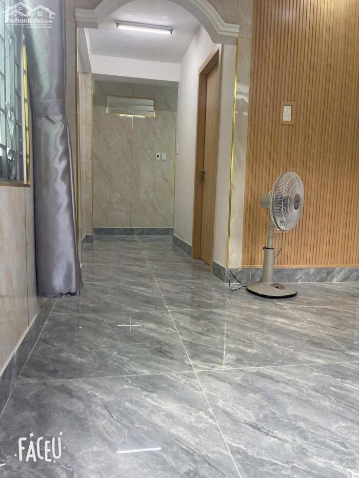 Hình ảnh NHÀ ĐẸP HÙNG VƯƠNG _ NGAY TRUNG TÂM _ K 2.5 M GÁC ĐÚC _ GIÁ 3.5 8 TỶ 2