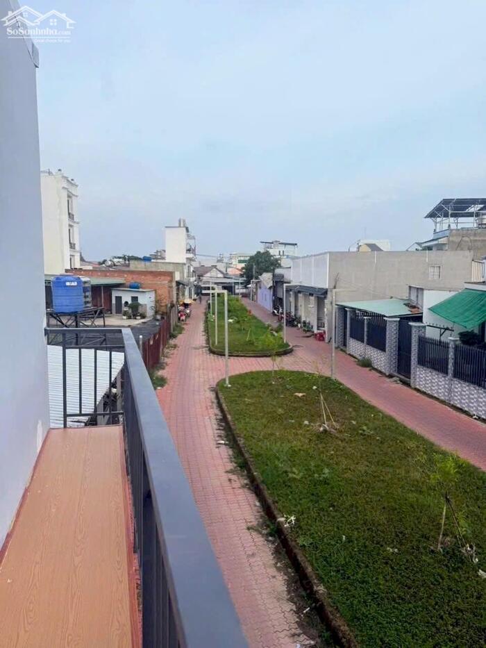 Hình ảnh Nhà cấp 4 SHR mặt tiền đường N12-KP6-Hóc Môn.Dt 10,1x3,7~18m2~2 tấm~1,68ty 6