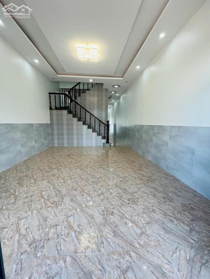 Hình ảnh CHO THUÊ NHÀ TRỆT 1 LẦU MỚI RỘNG ĐẸP – SẴN MÁY LẠNH – KDC PHÚ AN, CẦN THƠ | GIÁ 8 TRIỆU 0