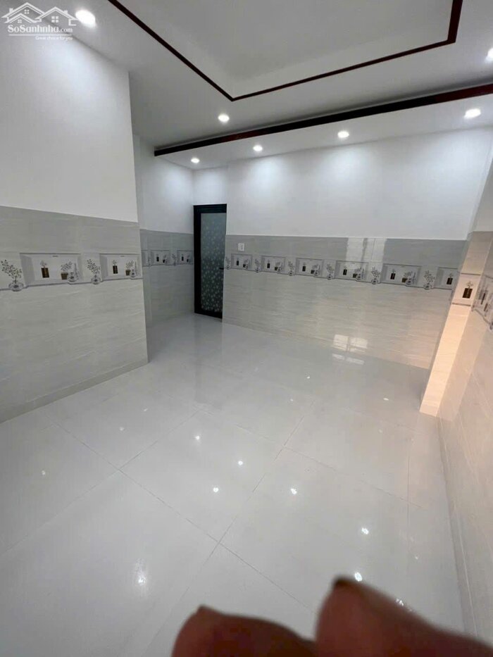 Hình ảnh CHO THUÊ NHÀ TRỆT 1 LẦU MỚI RỘNG ĐẸP – SẴN MÁY LẠNH – KDC PHÚ AN, CẦN THƠ | GIÁ 8 TRIỆU 5