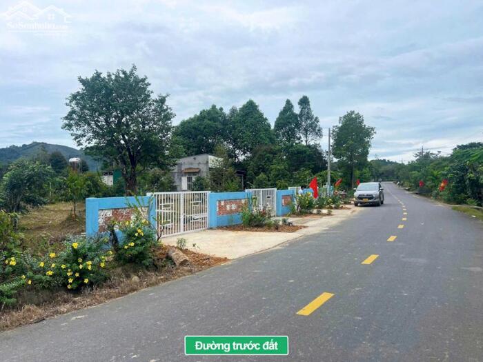 Hình ảnh Đạ tẻh- Lâm Đồng mặt tiền nhựa 18m dt 330m2 sẵn hơn 100m2 thổ cư kdc phát triển vườn rào kiên cố sẵn sầu riêng trên đất 3