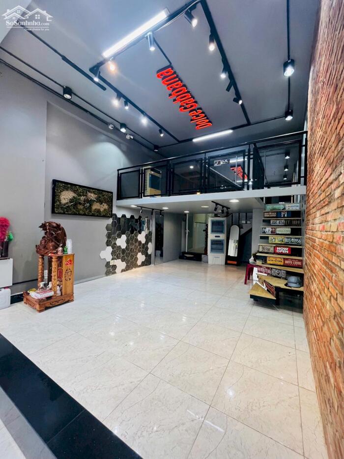 Hình ảnh CHO THUÊ NHÀ: TRỆT 3 LẦU RỘNG ĐẸP - NHÀ MỚI - GÓC 2 MẶT TIỀN Đ. NGUYỄN VIỆT HỒNG - GIÁ: 25 TRIỆU 5