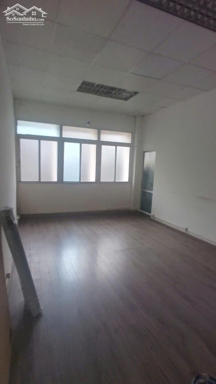 Hình ảnh Cho thuê VP ở Vũ Ngọc Phan - Láng Hạ. Điện rẻ 3500, làm 24h 1