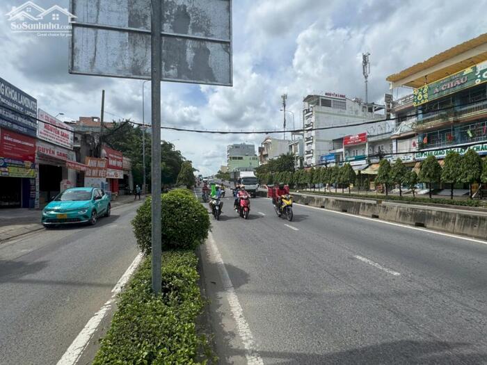 Hình ảnh Bán TÒA NHÀ VP 8 tầng 2 hầm ngang 18m MTKD Hà Huy Giáp 471m2 nối dài Nguyễn Oanh 100 tỷ. 3