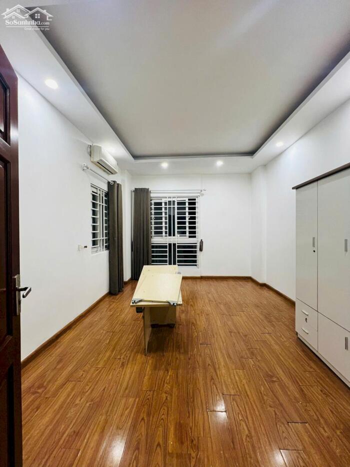 Hình ảnh cho thuê nhà riêng Ngõ 59 Phạm Văn Đồng. 30m x 5 tầng, nhà mới ở kết hợp kinh doanh. giá 13.5 triệu 3