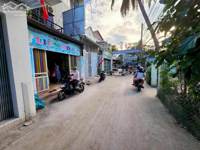 Hình ảnh Bán nhà mới ngay trung tâm Nha Trang - gần Cầu Hộ, p. Ngọc Hiệp 4