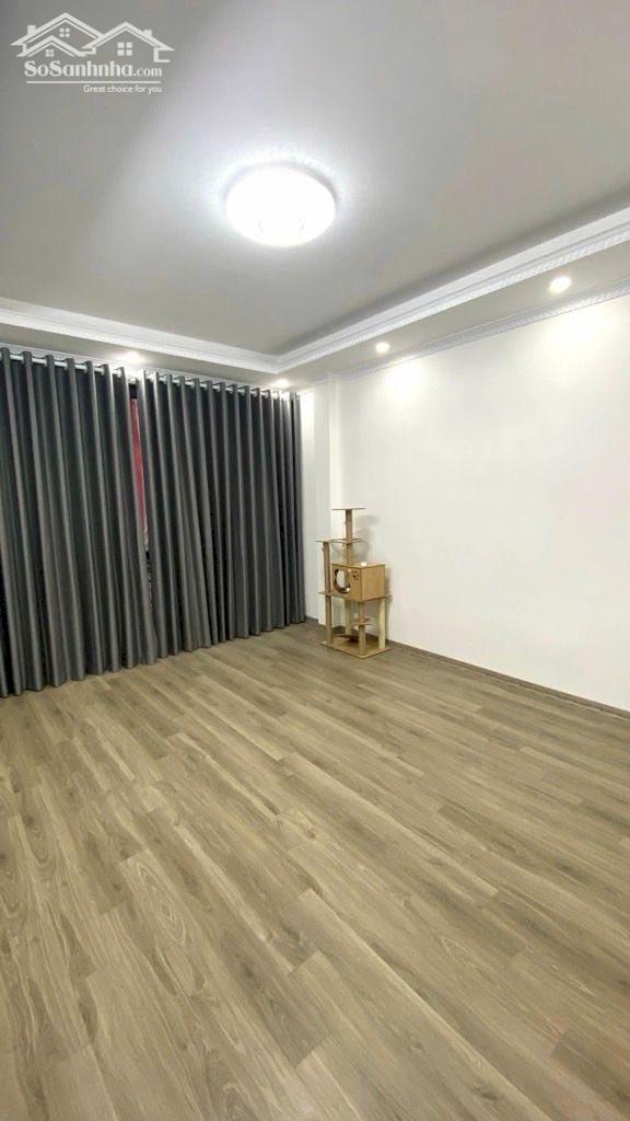 Hình ảnh Bán Nhà Ngô Gia Tự, Phường Việt Hưng, Long Biên 5T, 33m2 giá 6,95 tỷ ( ô tô đỗ gần) 2