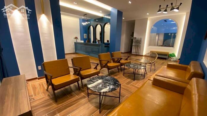 Hình ảnh Biệt Thự Sân Vườn Cách Hồ Xuân Hương 500m, Đường 9m -DT : 378m - 3 Tầng- 20pn giá chỉ 35 tỷ! 13