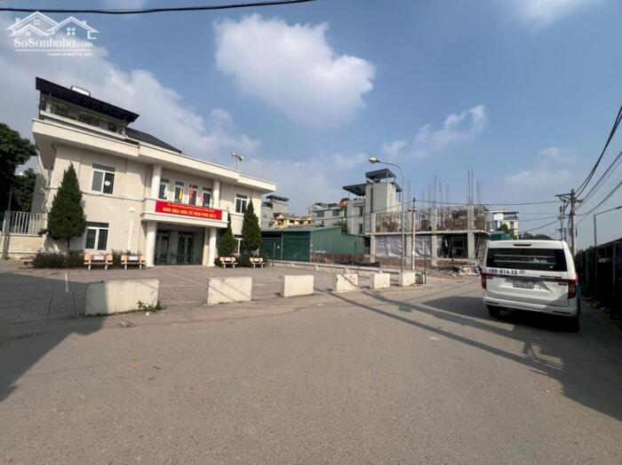 Hình ảnh Bán 87,8m đất đấu giá tổ 8 Thạch Bàn, view bãi gửi xe và hồ Bộ Đội Cự Khối 2