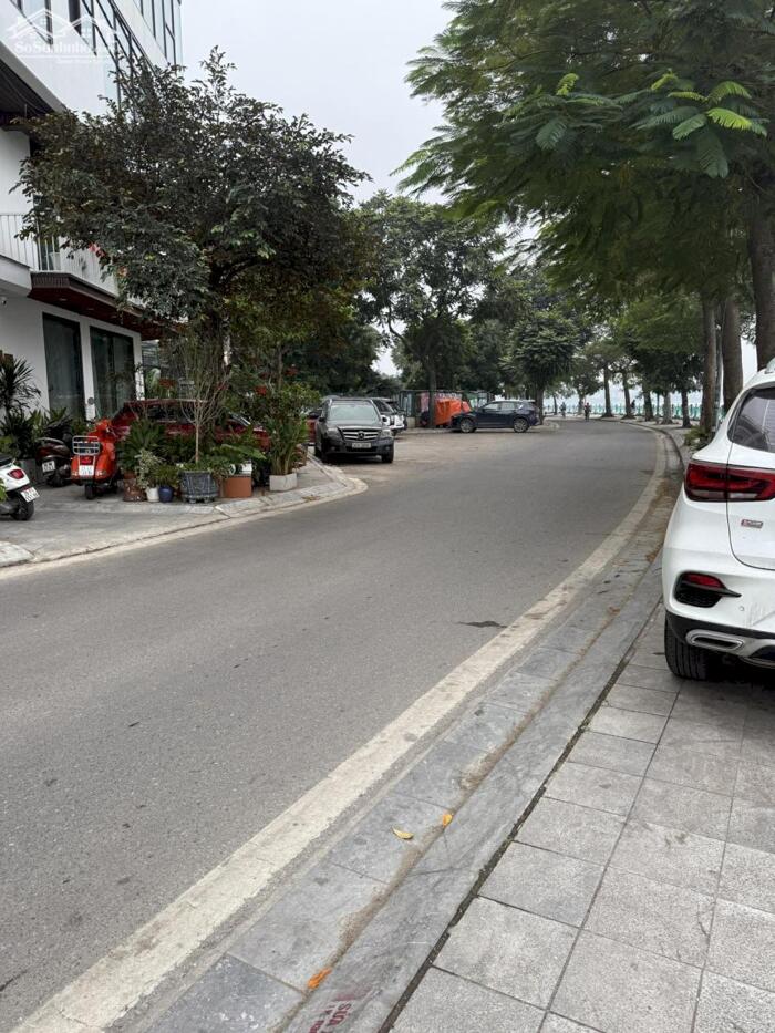 Hình ảnh Bán Nhà Mặt Phố Quảng Khánh Tây Hồ 135m2-6T MT7,3m 2MT 2 THOÁNG 157 Tỷ Có Thương Lượng. 0