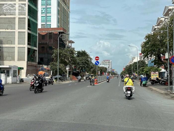 Hình ảnh SỐC Nhà MTKD ngang 4.2m KD đỉnh 48m2 Nguyễn Văn Lượng view Lotte Mart chỉ 10 tỷ. 7