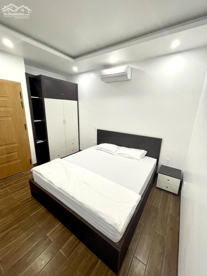 Hình ảnh Cho thuê nguyên căn Văn Cao 10 ngủ khép kín, DT: 70m2. 5