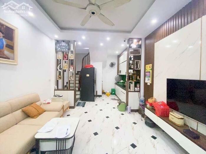 Hình ảnh Cần Bán Nhà Ngõ 765 Bát Khối, Long Biên 33m2, 5T giá 6,3 tỷ (ngõ vào thuận tiện) 0