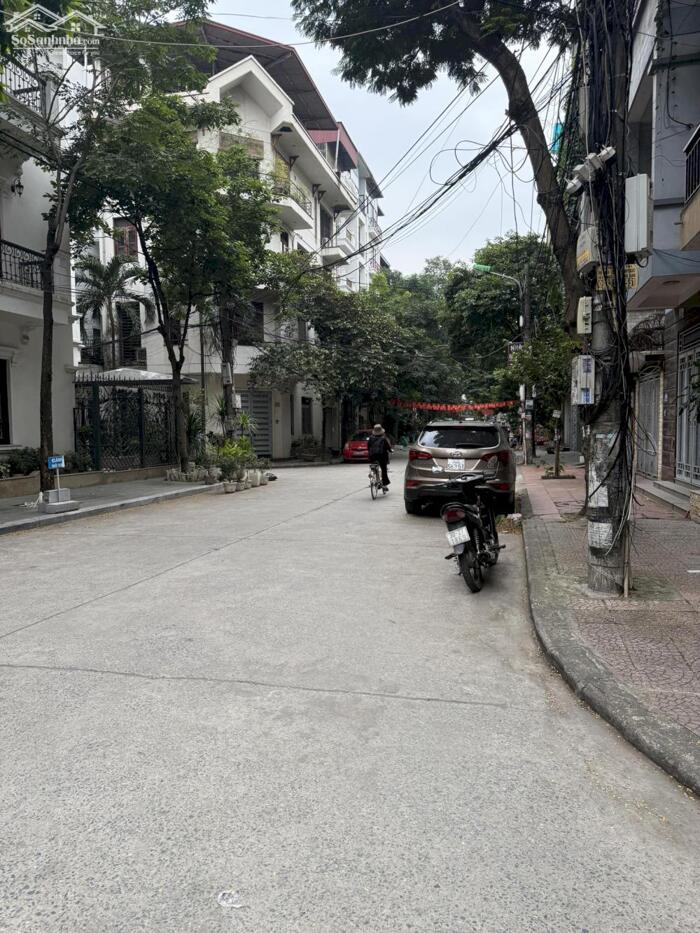 Hình ảnh Bán Nhà P/Lô Ô Tô Tránh Xuân La Tây Hồ 80m2-5T MT5m Vỉa Hè 29,5 Tỷ Có Thương Lượng. 5