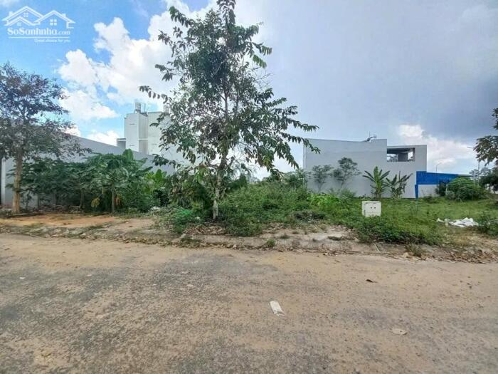 Hình ảnh Nền 90m2 đường B13 KDC Tân Phú, Phường Hưng Phú, Cần Thơ_ hẻm hong 2m & sau 2m 2