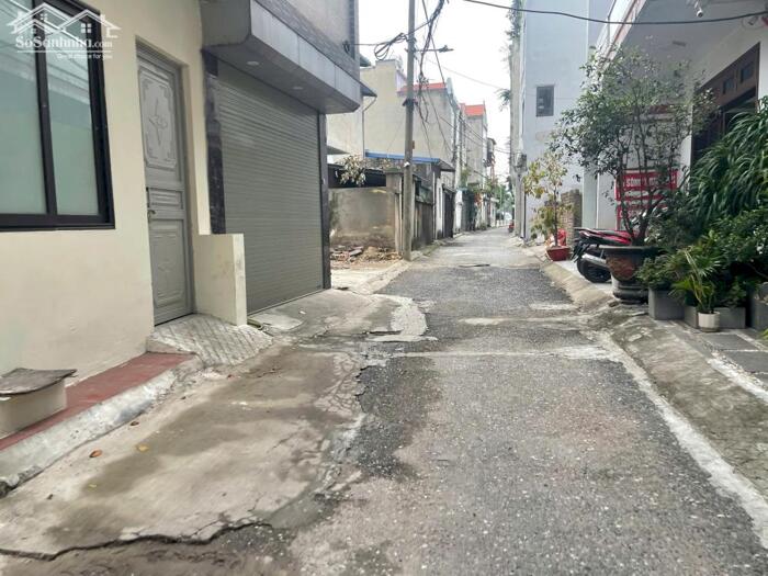 Hình ảnh Giá chỉ 3,8 tỷ 30m ô tô 7 chỗ vào nhà tại Tình Quang, Giang Biên, tương đối hiếm 3